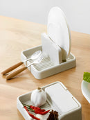 Suporte de Talheres e Tampas em Design Elegante