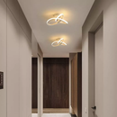Lustre LED Contemporâneo em Design Escultural e Luz Suave